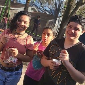 Meet your Posher, Yealiee